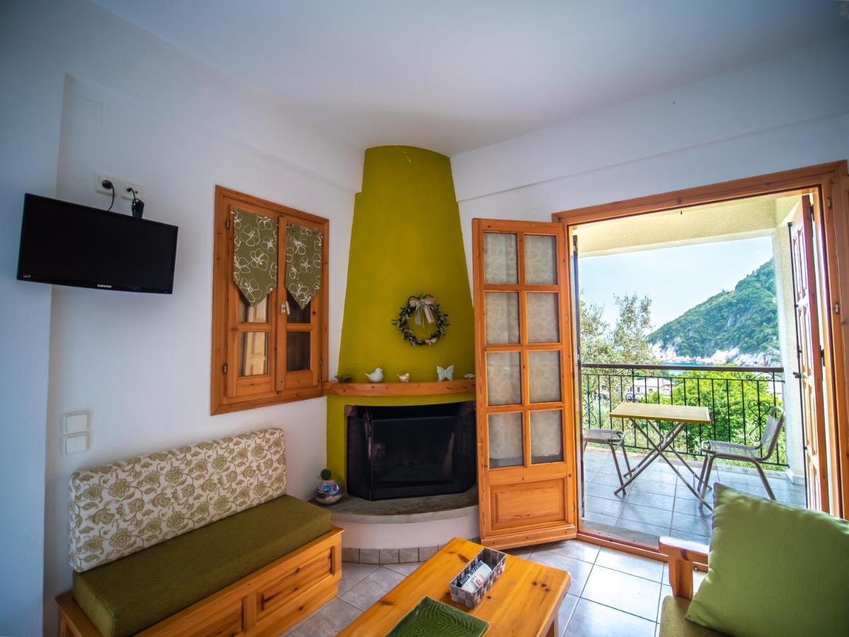 Olive House In Damouchari With A Sea View - Delicious Houses Dış mekan fotoğraf